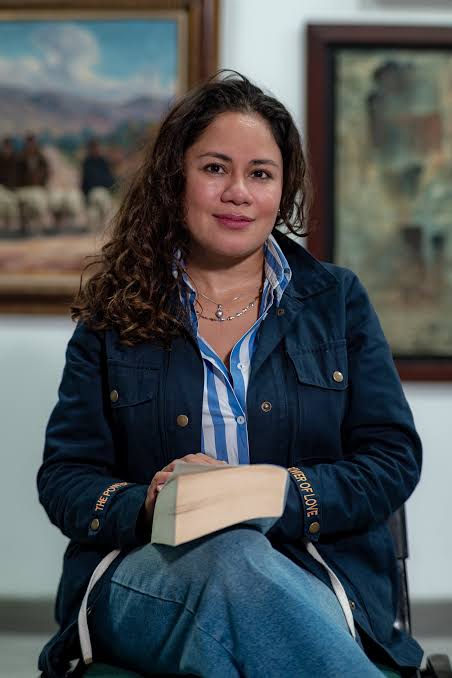 Retrato de Carol Fernández Jaimes, editora general de la revista Tesis Psicológica